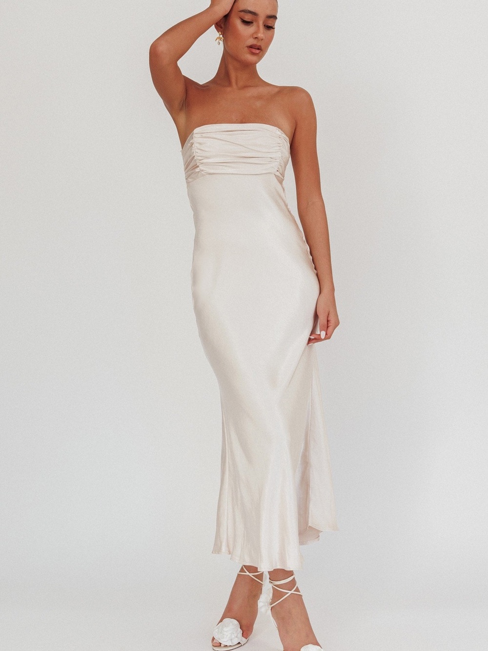 Selfie Leslie Strapless Satin Midi Dress in Cream
